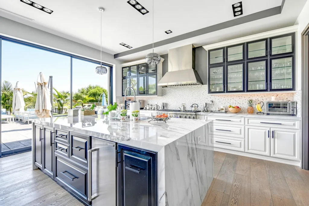 Real estate photography — kitchen