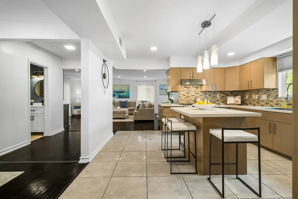 Real estate photography — kitchen or living room