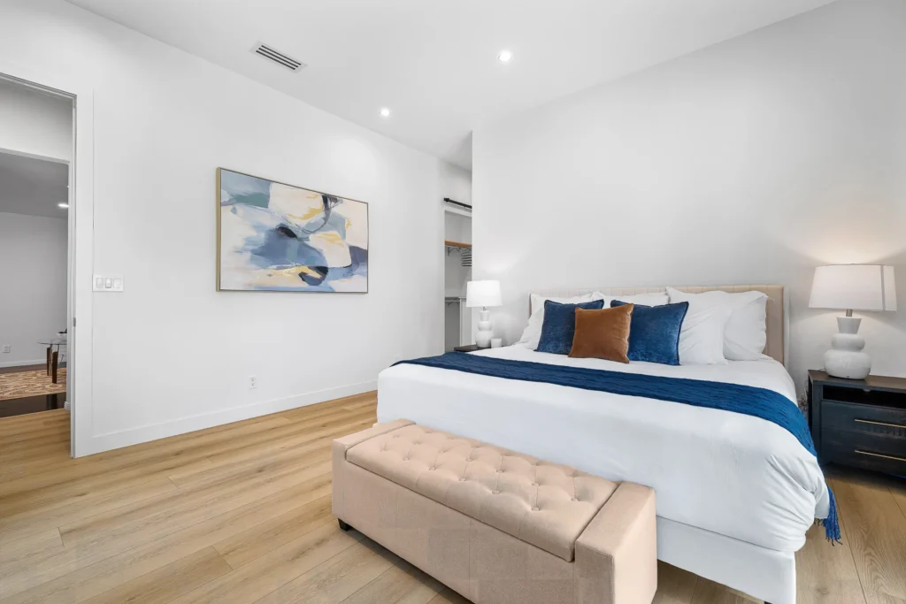 Real estate photography — bedroom