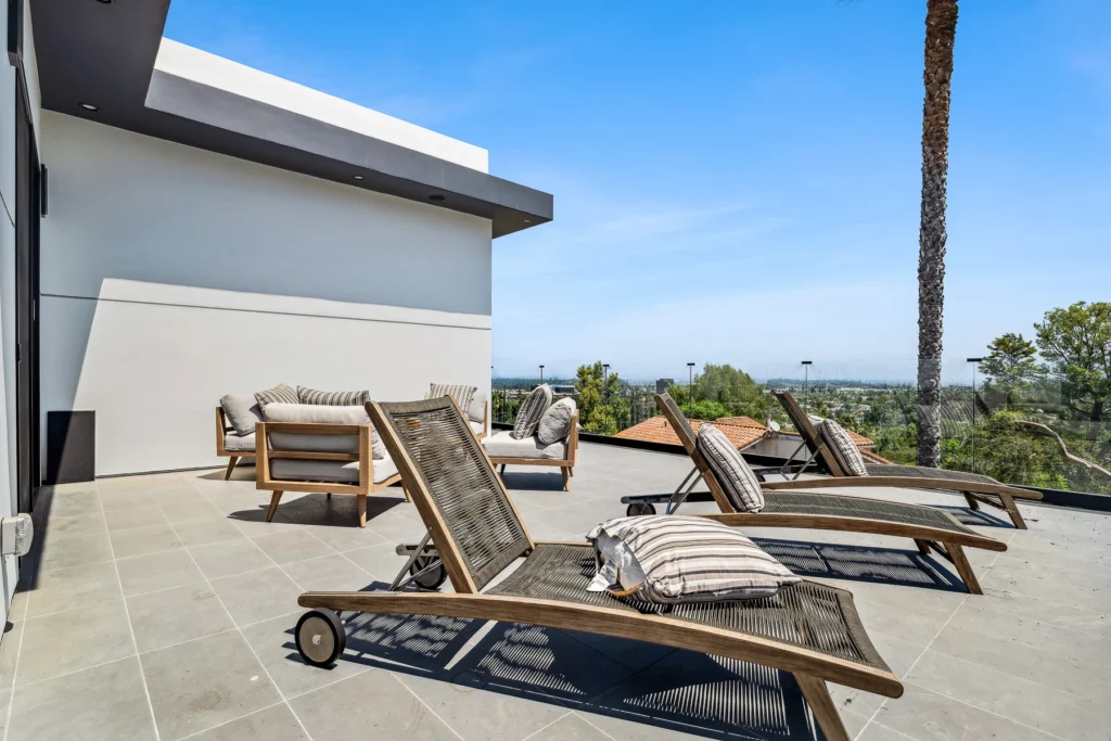 High-resolution real estate interior photography