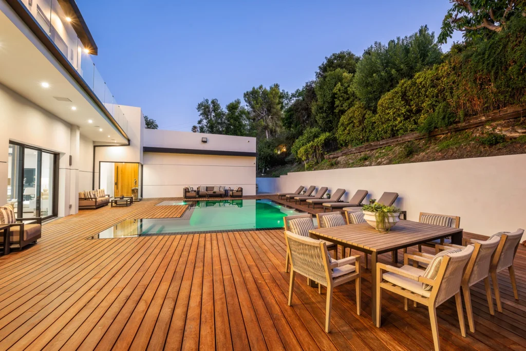 Real estate photography — backyard, pool, twilight