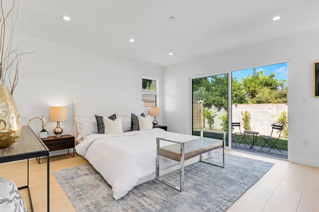 Real estate photography — bedroom