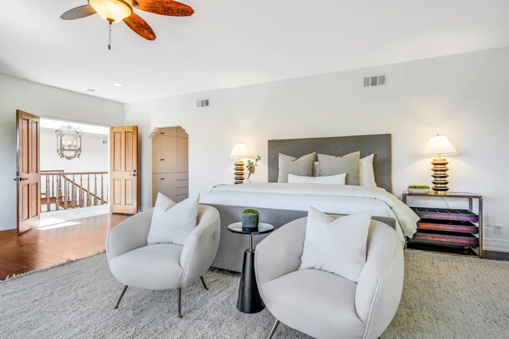 Real estate photography — bedroom