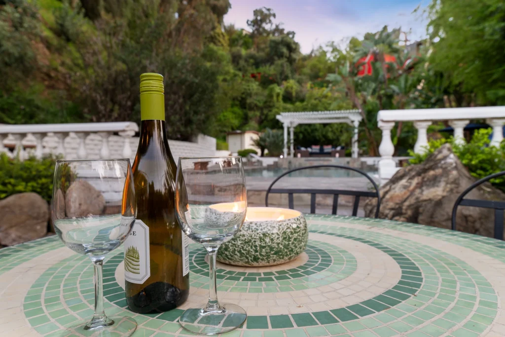 Real estate photography — exterior or backyard