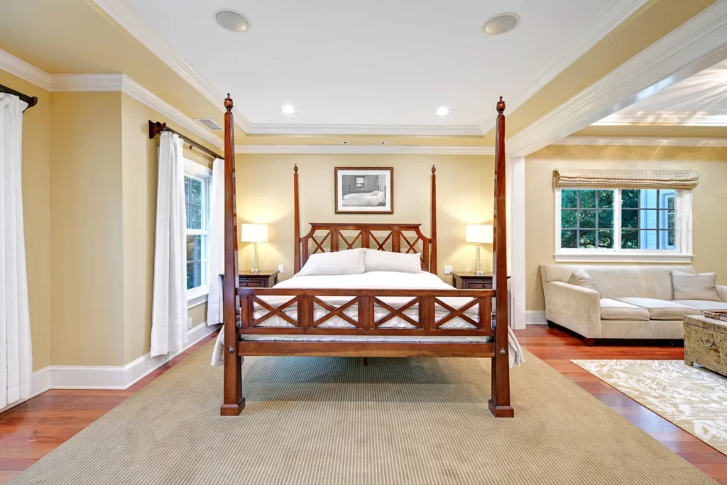 Real estate photography — bedroom