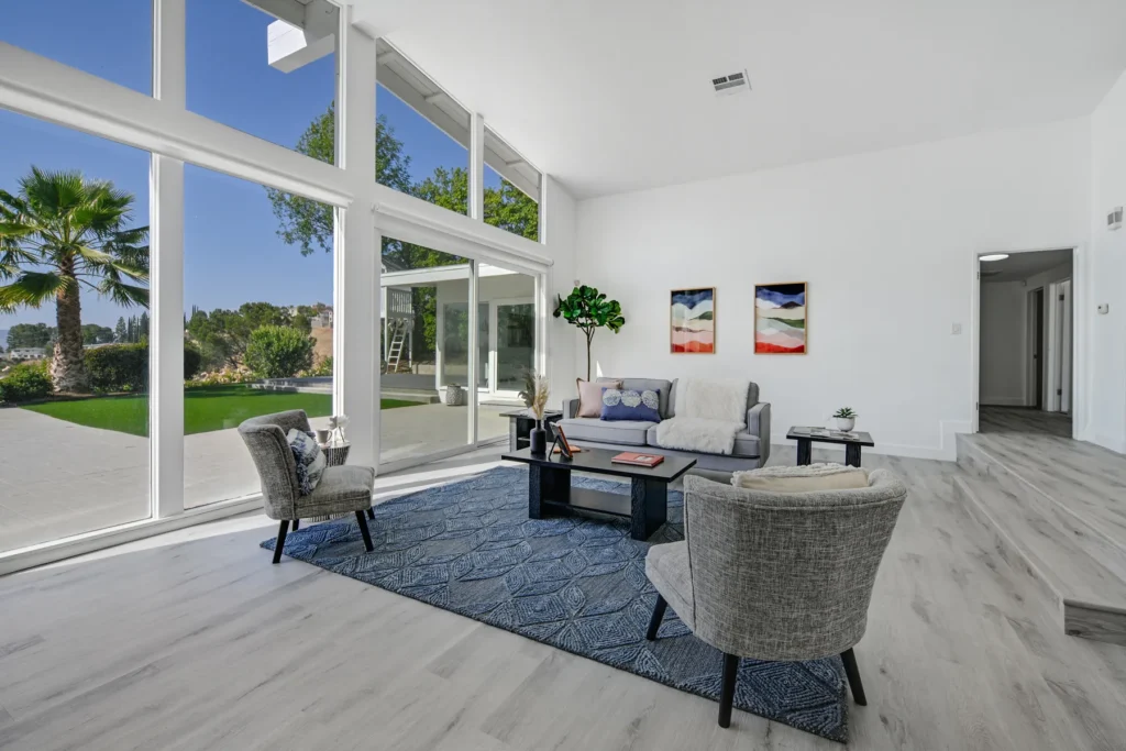 Professional real estate photography — exterior or interior