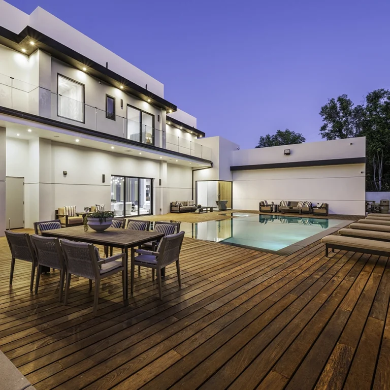 Twilight dusk real estate photography exterior